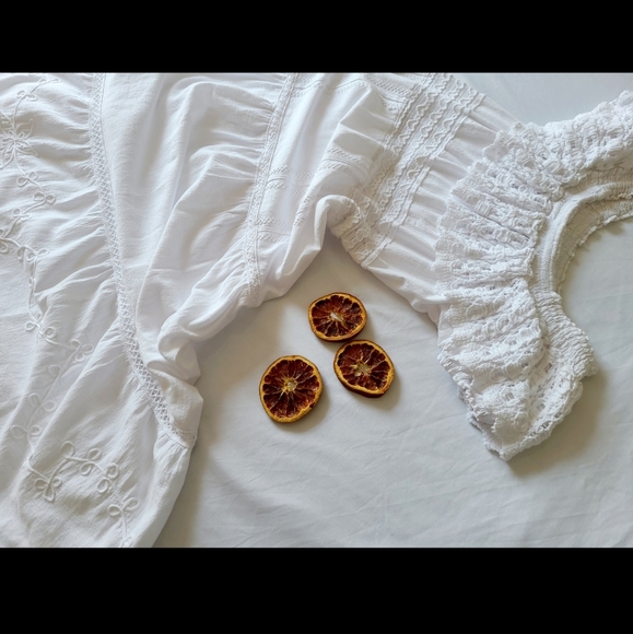 Vintage Dresses & Skirts - White Off-the-Shoulder Embroidered Market Dress - Size L (fits M/L)